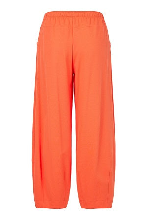 NOEN - Ankle Length Loose Fit Trousers with Tapered Ankles in Coral (81366-9480)